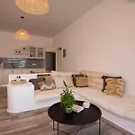 Casa Landea - Sea View Retreat بيت للعطل *